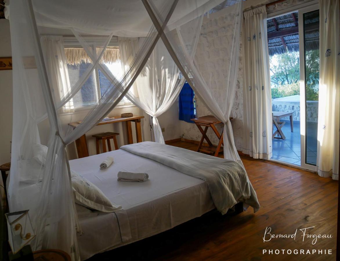 Hotel Salary Bay Tsifota Exterior foto